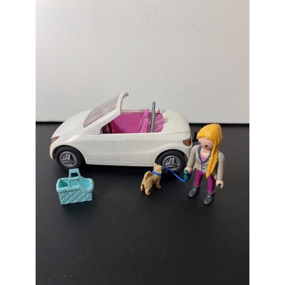 Playmobil Set 5585 Convertible with Driver, Dog and Basket - Complete - Picture 1 of 3